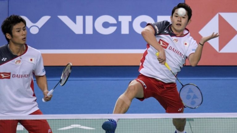 Cầu lông: Một môn thể thao tốt cho sự phát triển xã hội và giao tiếp