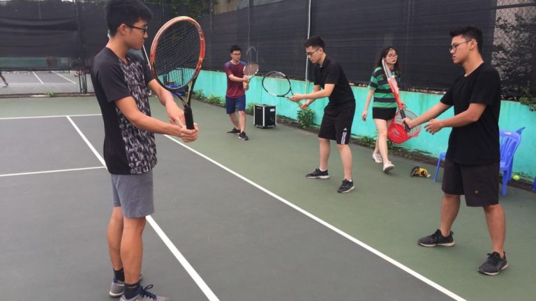 Luyện tập chính xác và kiểm soát bóng với bài tập target practice