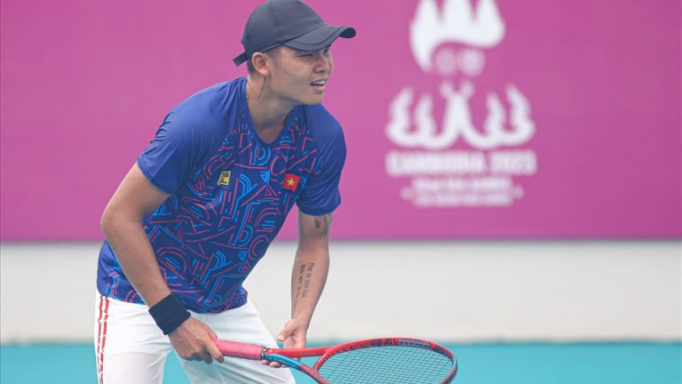 Bài tập tăng cường khả năng đánh cú giao bóng slice trong tennis