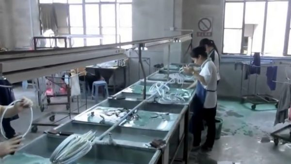 Xưởng gia công vợt cầu lông