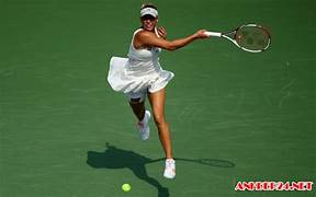 Luyện tập kỹ thuật đánh volley overhead smash trong tennis