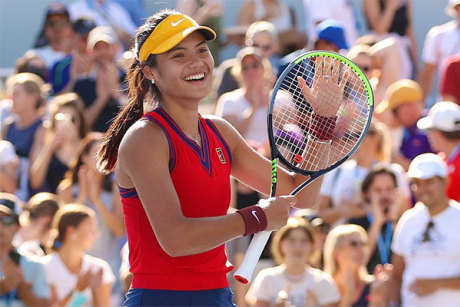 Luyện tập kỹ thuật đánh volley backhand slice angle trong tennis